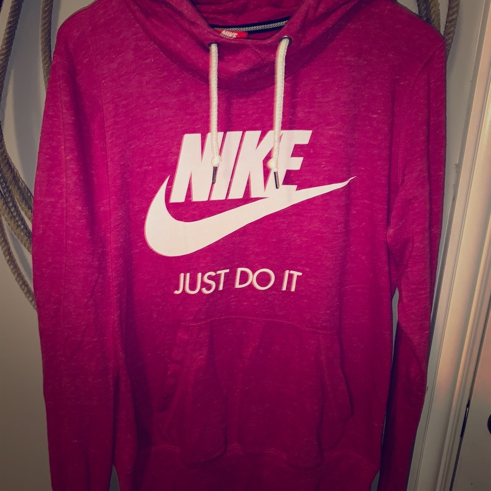 Nike pull-over